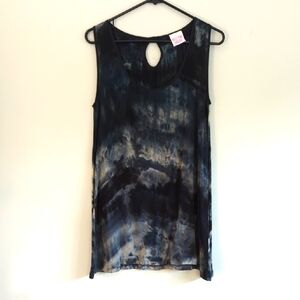 Delfina Balda Blue And White Tie-dye Top